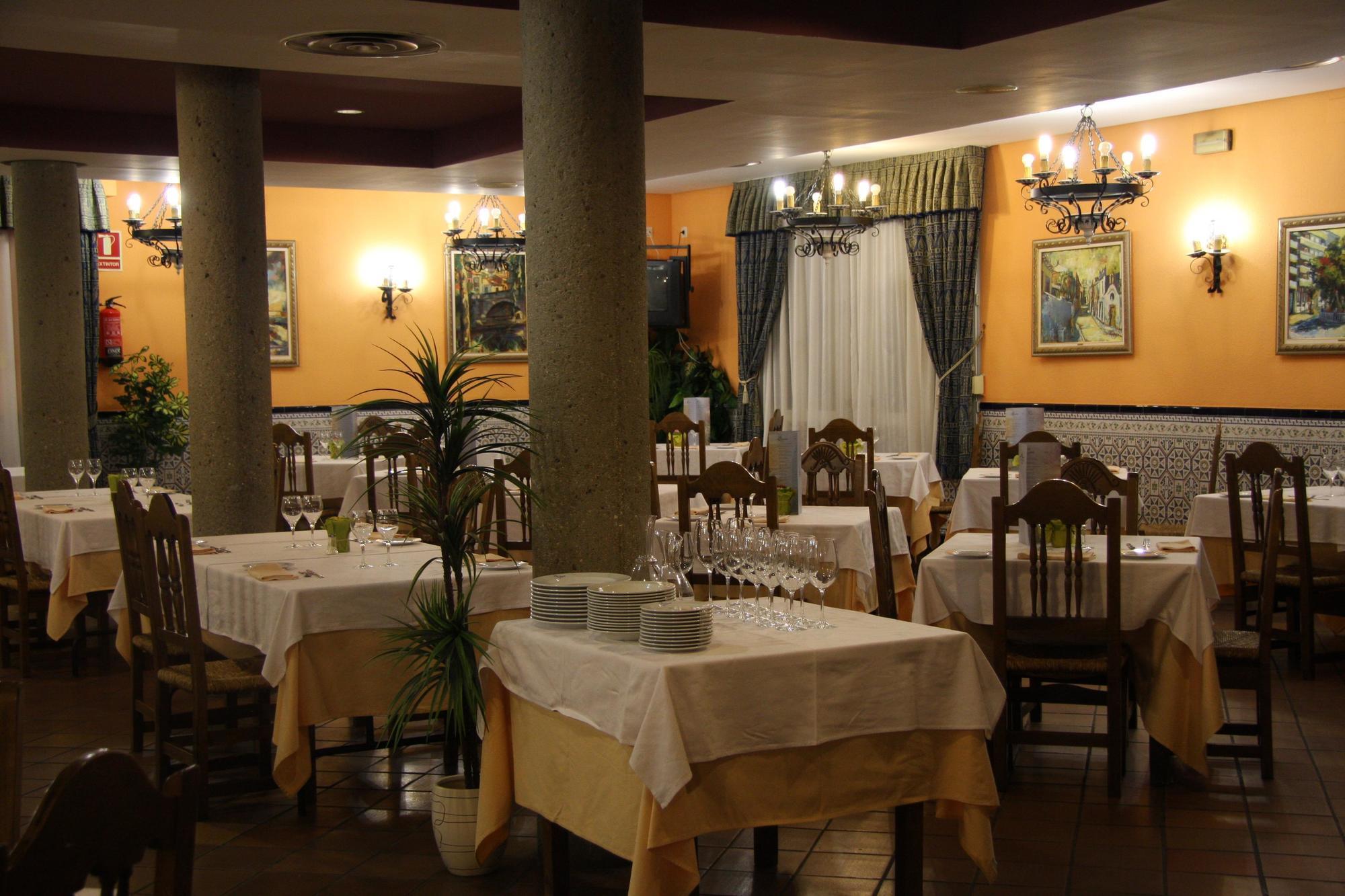 Hotel La Colina Geria Restaurace fotografie
